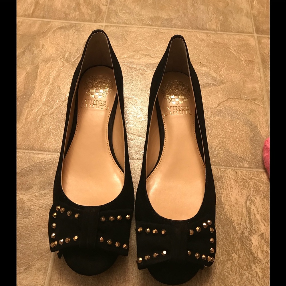Vince Camuto “annaley” dress flats